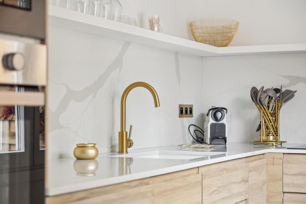 Suite Luxueuse Avec Jardin Prive Sauna Et Jacuzzi Paris Exteriör bild